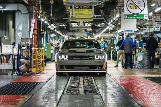 Dodge kicks off production of Challenger Hellcat Redeye image