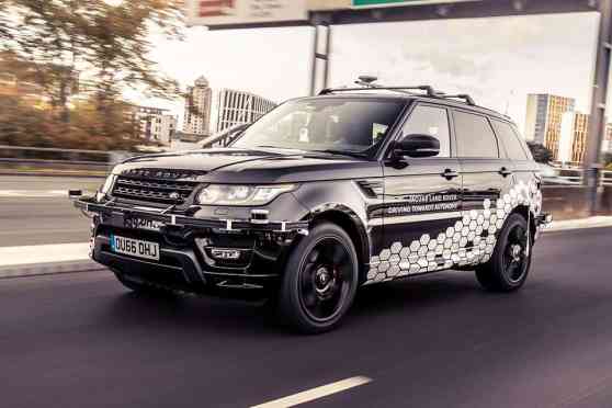 Complicated roads pose no problem for self-driving Range Rover image