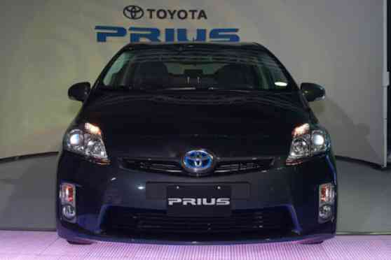 Toyota unveils the new Prius image