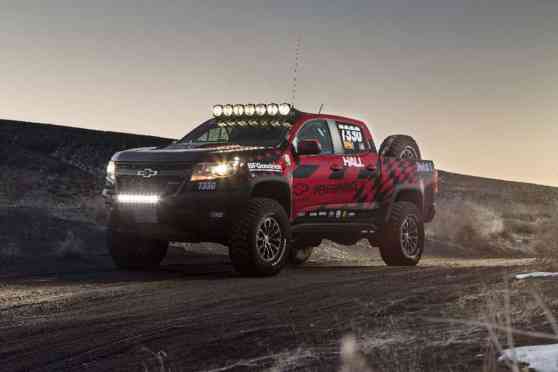 Factory-modified Chevrolet Colorado ZR2 wants to compete with Ranger Raptor image