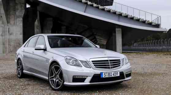Mercedes-Benz unleashes the new E63 AMG image