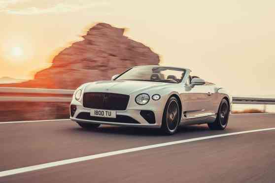 Open-top cruising with 2019 Bentley Continental GT Convertible image