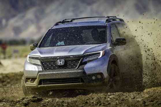 Honda wants you to go on an adventure with 2019 Passport image
