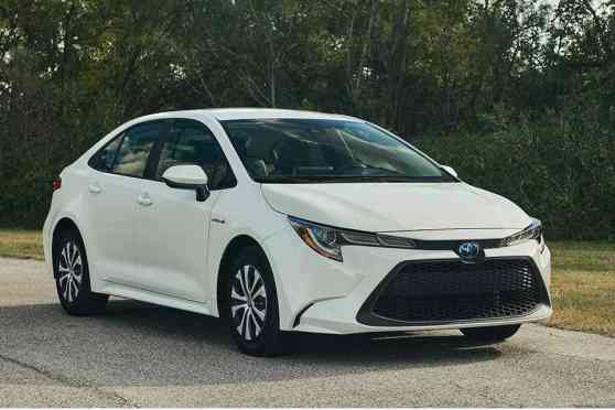 2020 Toyota Corolla Hybrid gets Prius power image