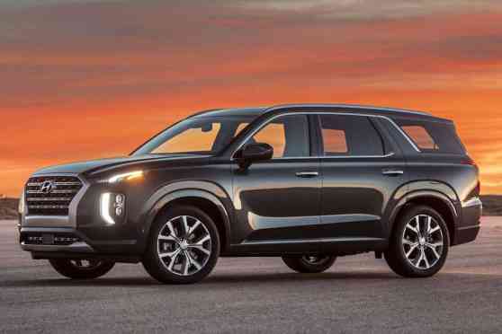 If Santa Fe too small, check out 2020 Hyundai Palisade image