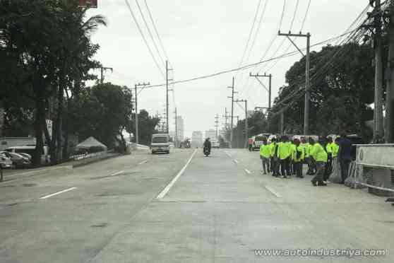Otis Bridge re-opened just in time for Christmas rush image