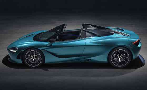 Cruise at over 300 km/h in drop top McLaren 720S image
