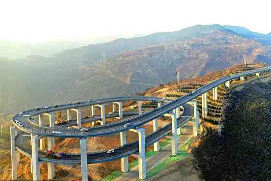 This highway in China looks like a life-sized Hot Wheels track image