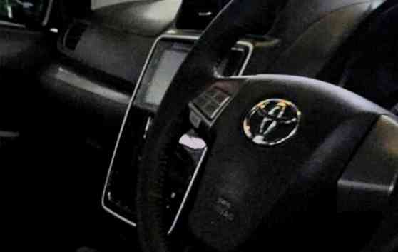 Here's what the 2019 Toyota Avanza looks like inside image