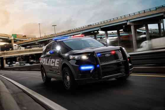 2020 Ford Explorer suits up for police duty image