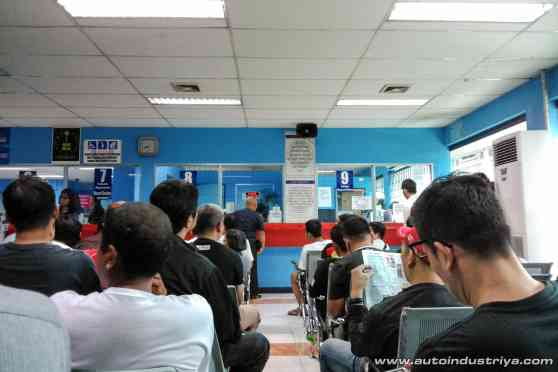 LTO's new online medical certificate submission causing delays, glitches  image