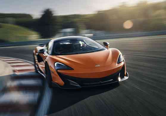 McLaren sells over 4,800 cars in 2018 image