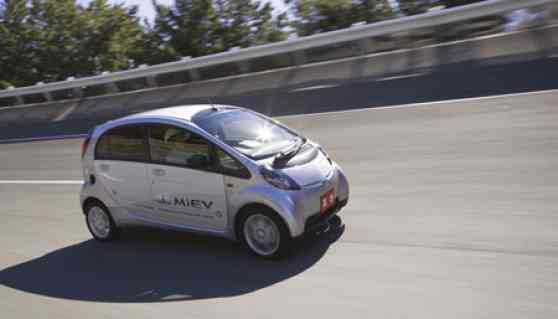 Mitsubishi and PSA Peugeot Citroen ink new Electric Vehicle deal image