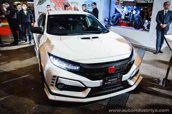 Function meets form: Mugen reveals new aero kit for the Civic Type R image