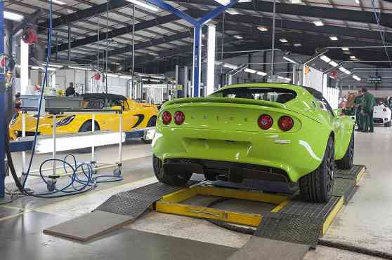 British automaker Lotus will build new sport crossover in China image