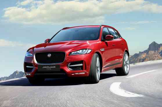 Enjoy up to Php 750,000 off on select Jaguar and Land Rover units image