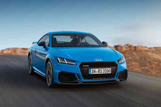 Audi give the TT RS a mean-looking facelift for 2019 image