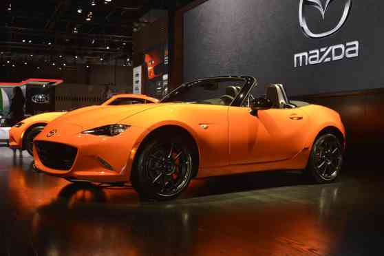 Mazda drops the top on MX-5 Miata 30th Anniversary Edition image