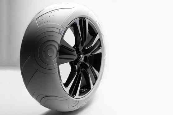 Special Lexus UX is fitted with custom Nike AF1 inspired tires image