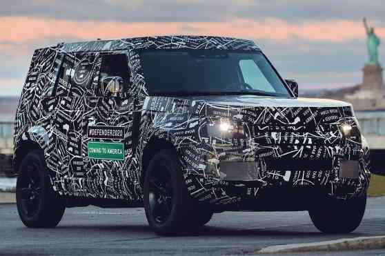 2020 Land Rover Defender shows its retro-futuristic cabin image