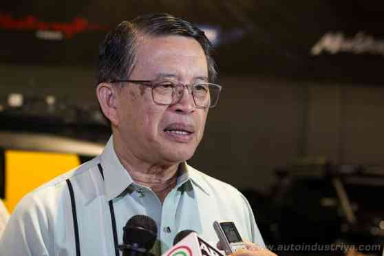 LTO pushing for better road safety through education, seminars image
