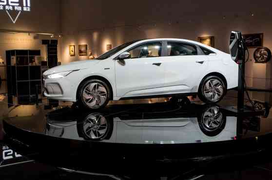 Geely sets sights on EV market with all-new GE11 image