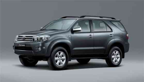 Toyota now offers manual transmission Fortuner image