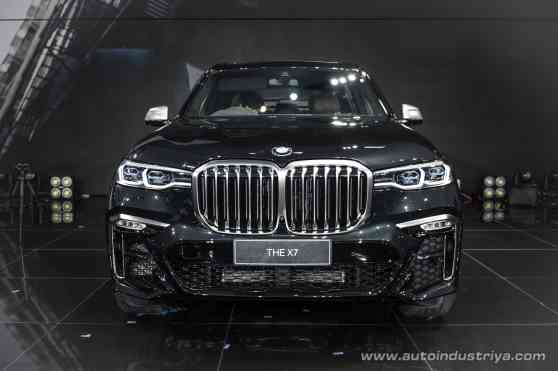BMW launches their biggest SUV (and grill) in ASEAN with 2019 X7 image