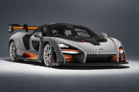 This McLaren Senna was made using nearly half a million Lego bricks image