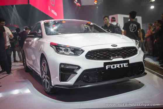 Stinger junior: Kia Forte GT packs a 204 horsepower punch image