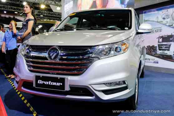 2019 Foton Gratour iM6 is a Php 698K Innova fighter image