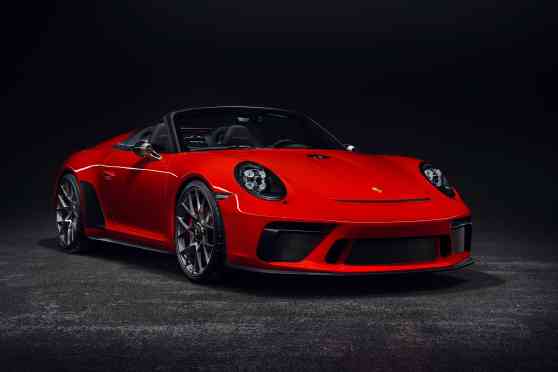 Porsche drops the ball on the 911 Speedster image