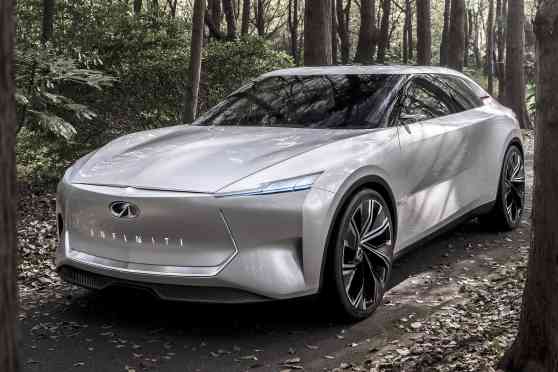 Infiniti Qs Inspiration concept looks like a modern 240Z image
