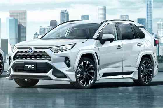 TRD sets up a parts buffet for 2019 Toyota RAV4 image
