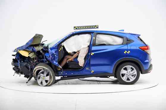 Honda to 'crash' NY auto show with special 2019 HR-V image