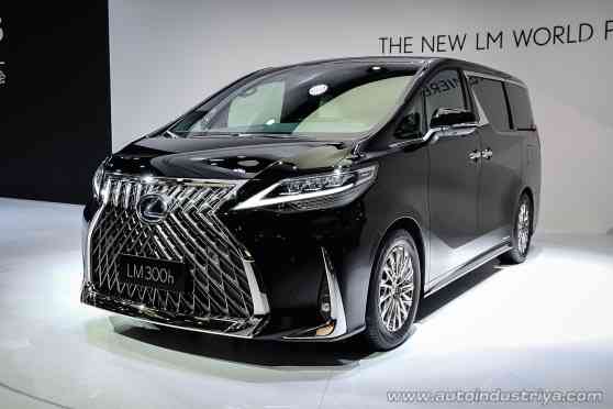 2020 Lexus LM upgrades Toyota Alphard from Business to First class image