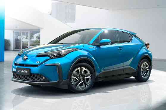 Toyota installs a battery EV system into the C-HR crossover image