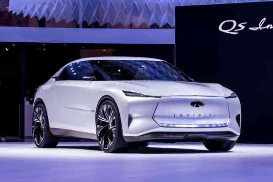 Infiniti Qs Inspiration shows electric sports saloons will look cool image