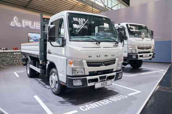 New distributor for Fuso commercial trucks in the Philippines image