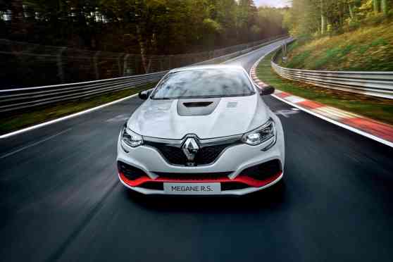 Honda Civic Type R no longer FWD king on the Nurburgring image