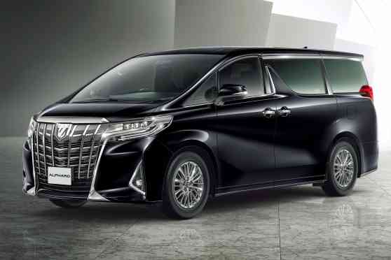 Toyota just proved Alphard is one of the safest luxury minivans out there image