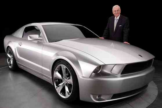 Lee Iacocca, father of the Ford Mustang, has passed away image