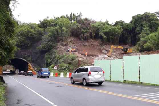 Php 1.6B Subic Freeport Expressway expansion begins image