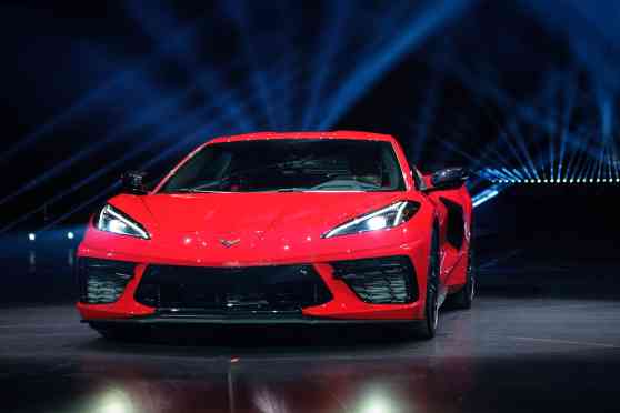 2020 Chevrolet Corvette C8 Stingray is out and cheaper than we thought image
