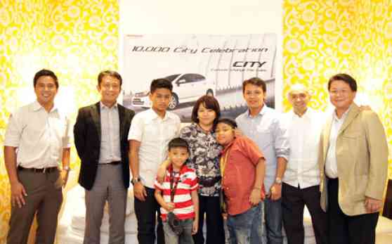 Honda City achieves 10,000-unit milestone image