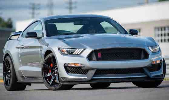 2020 Mustang Shelby GT350R receives GT500 goodies image