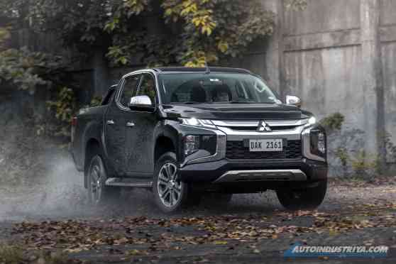 2019 Mitsubishi Strada GLS 4WD M/T image