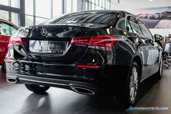 Four-door Mercedes A-Class starts at PhP 2.790 million image
