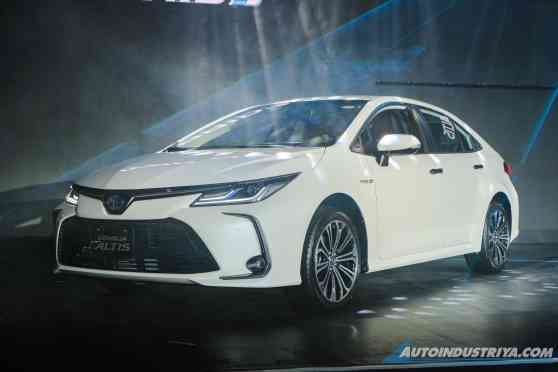 Toyota Corolla Altis Hybrid to have 200,000 km, 5-year battery warranty image