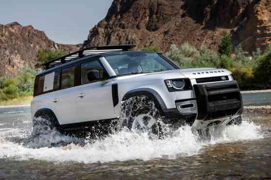 2020 Land Rover Defender is the luxurious solution to Manila floods image